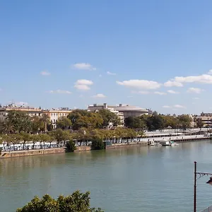 Green-apartments Puente De Triana Appartement